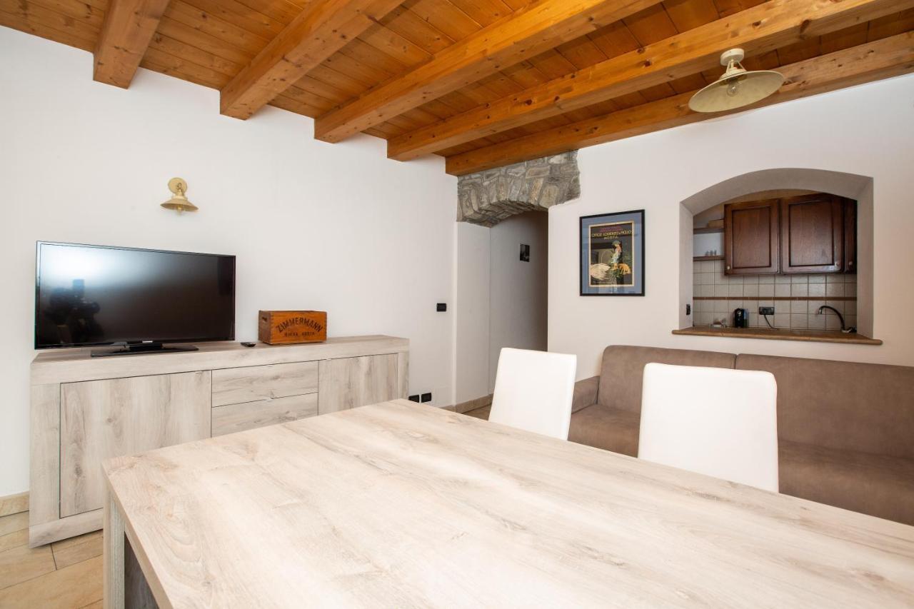 Studio Aubert Appartement Aosta Buitenkant foto